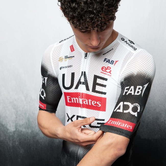 Heren Fietskleding Kleding UAE Team Emirates 2025 Magistrale Light Pissei-shirt Heren Fietskleding Kleding UAE Team Emirates 2025 Magistrale Light Pissei-shirt