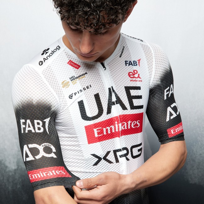 Heren Fietskleding Kleding UAE Team Emirates 2025 Magistrale Light Pissei-shirt Heren Fietskleding Kleding UAE Team Emirates 2025 Magistrale Light Pissei-shirt